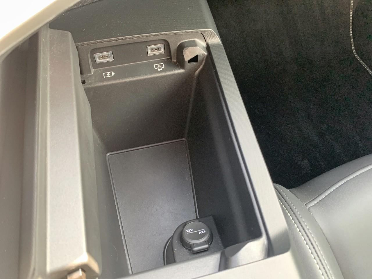 Peugeot 3008 1.2 hybrid 145ch gt e-dcs6 — photo 37