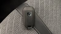 Peugeot 2008 1.2 100ch S&S Allure — photo 16