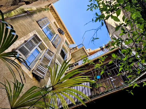 Maison 9 pièces 279 m²