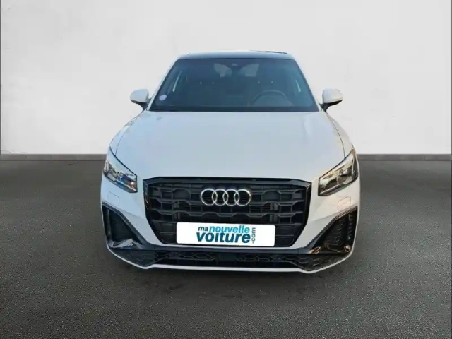 Audi Q2 35 tfsi 150 s tronic 7 — photo 2