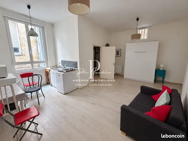 Studio 1 pièce 32 m²