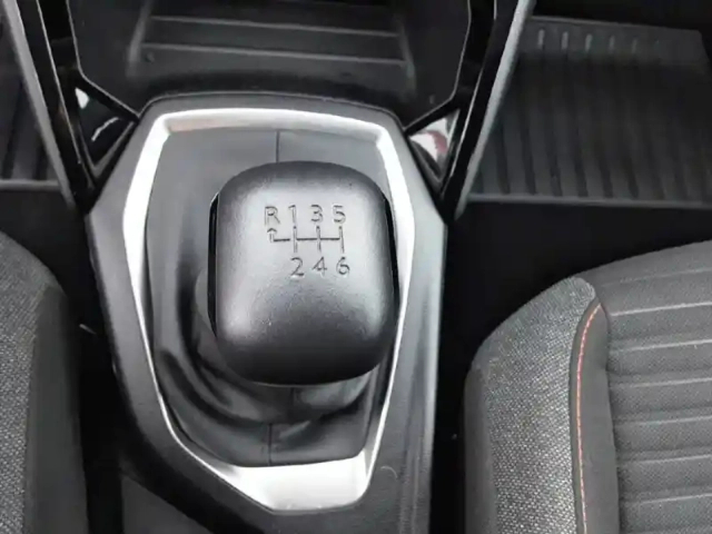 Peugeot 208 bluehdi 100 s&amp;s bvm6 — photo 14