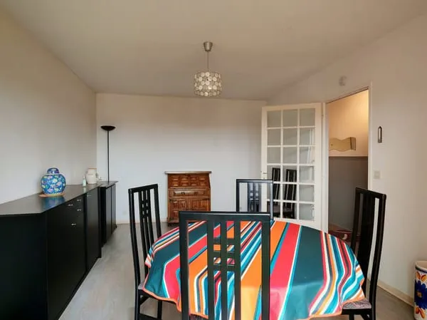 Place Lamothe - Appartement T2 de 48 m2 en dernier étage ave