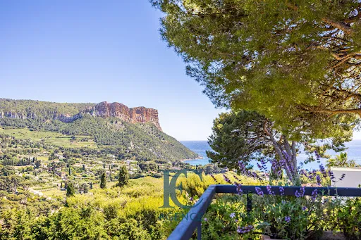 Maison 7 pièces 275 m²