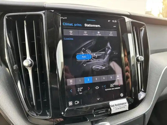Volvo Xc60 t6 awd hybride rechargeable 253 ch+145 ch geartronic 8 — photo 22