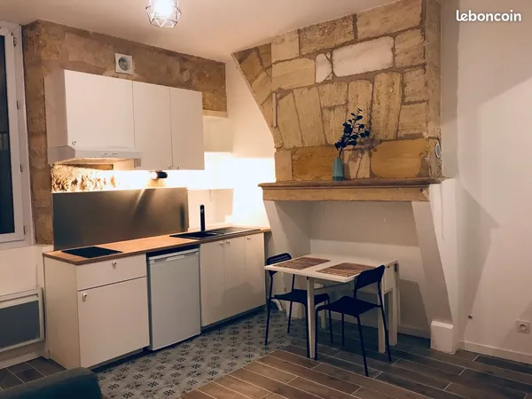Studio meublé 24m2 proche Victoire Nansouty