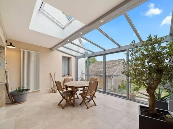 Villa 7 pièces 210 m²