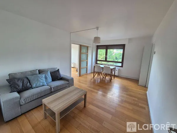 Appartement 4 pièces 76 m²