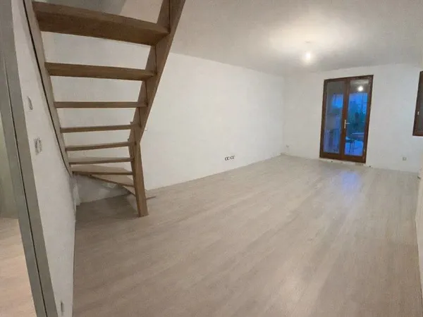 Maison 98m2 avec 3 chambres et jardin