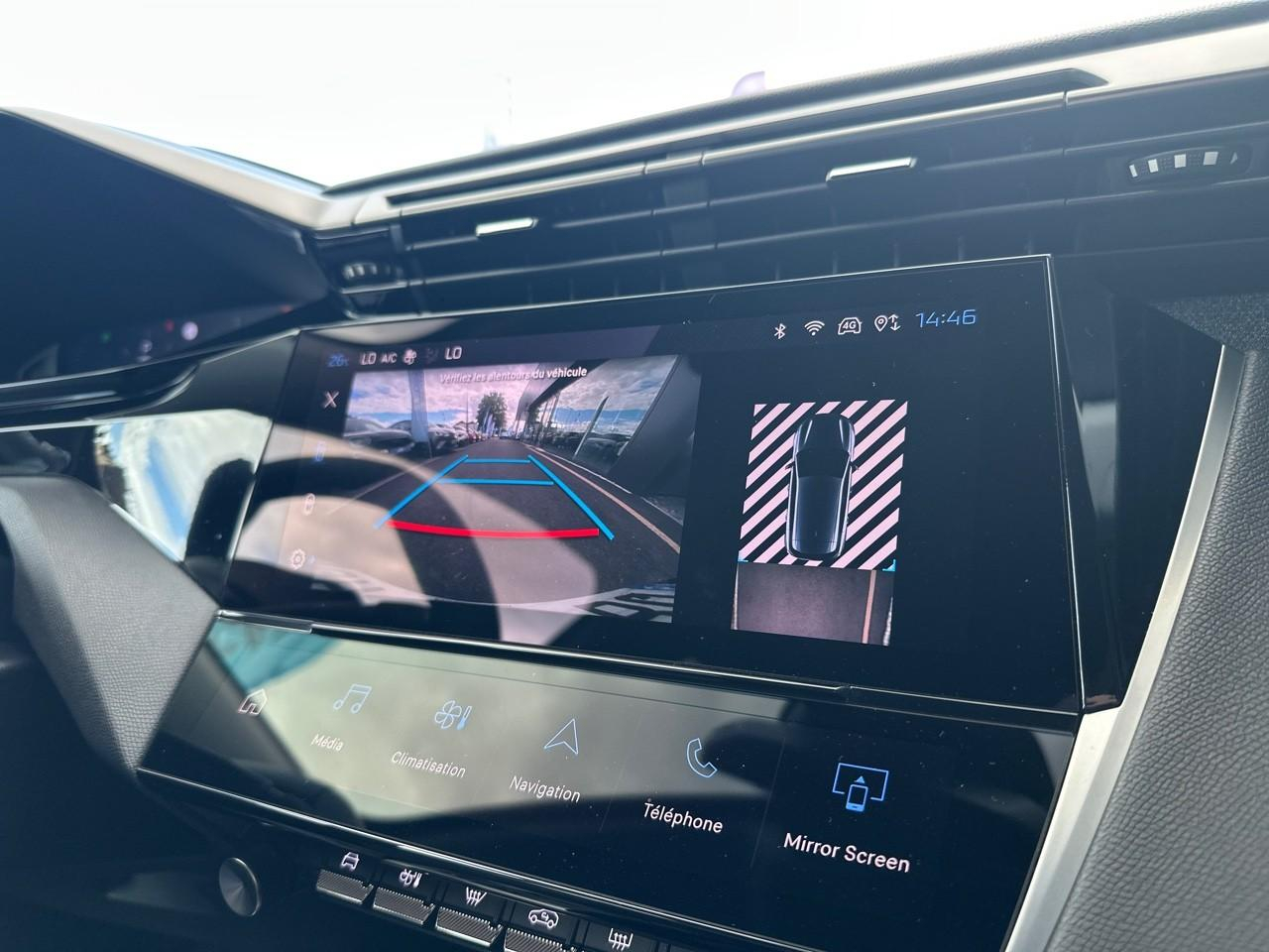 Peugeot 308 1.2 puretech 130ch s&s allure pack — photo 22