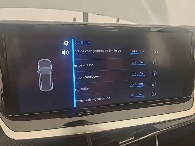 Peugeot 208 hybrid 110 ch e-dcs6 — photo 20