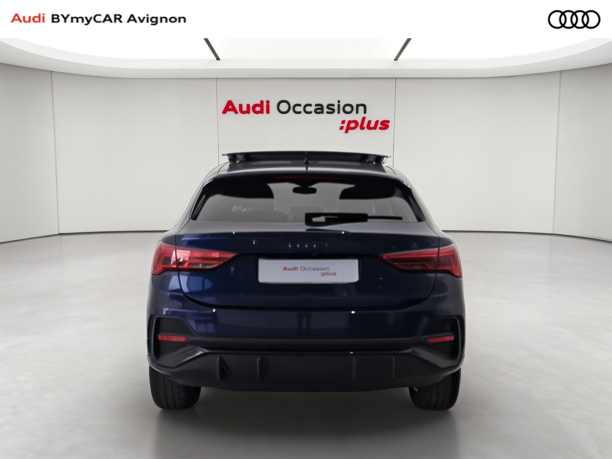 Audi Q3 Sportback 35 TFSI 150 ch S tronic 7 — photo 4