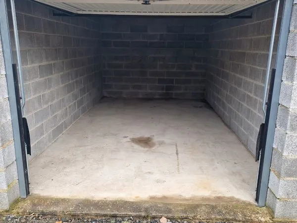Garage/Box