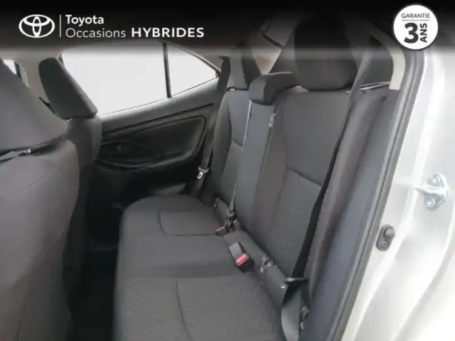 Toyota Yaris cross 116h dynamic mc24 — photo 12