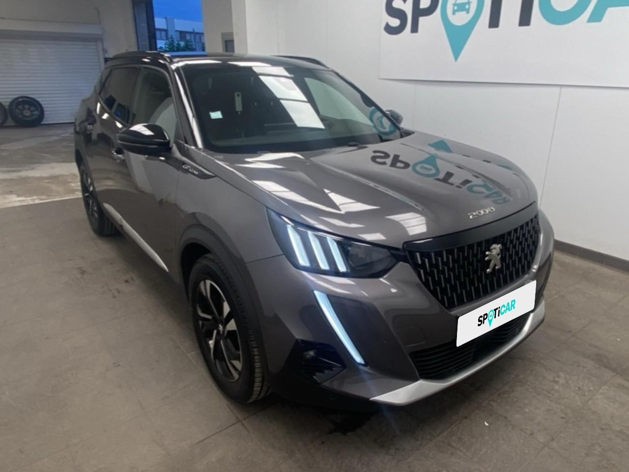 Peugeot 2008 puretech 130 s&s eat8 gt line — photo 3