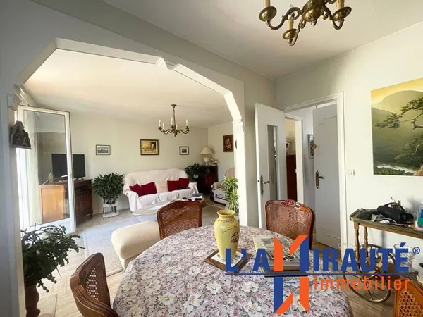 Maison 5 pièces 81 m²