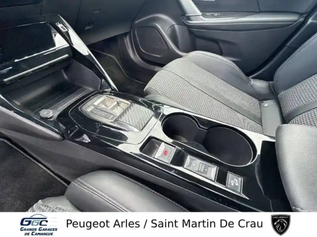 Peugeot 2008 puretech 130 s&amp;s eat8 — photo 27