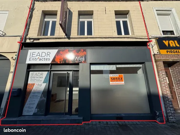 Commerce 120 m²
