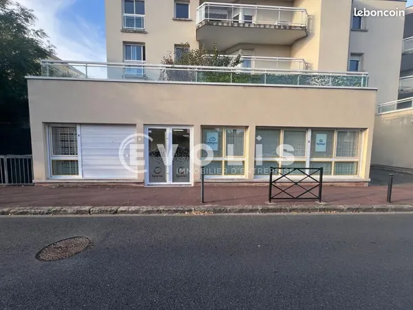 Bureaux 175 m²