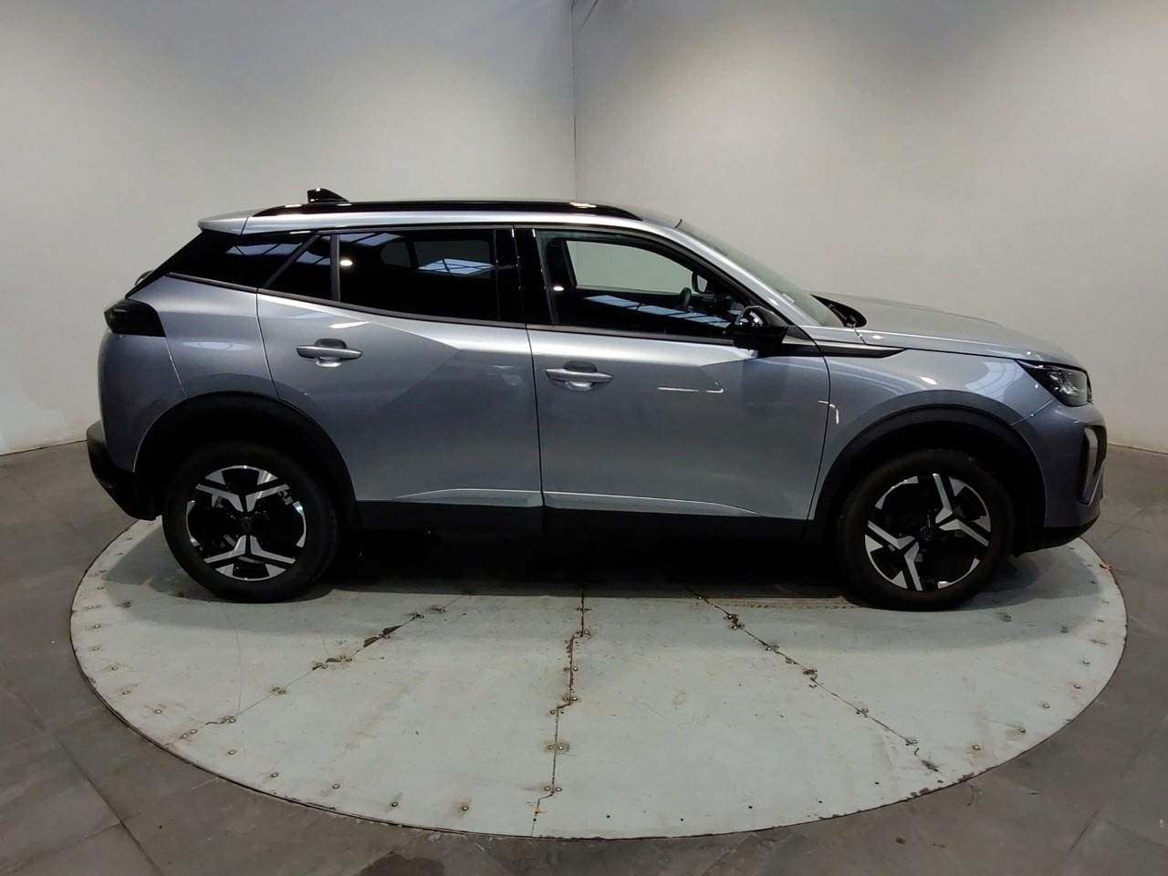 Peugeot 2008 hybrid 145 ch e-dcs6 allure — photo 6