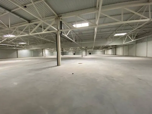 Local d'activité 4827 m²