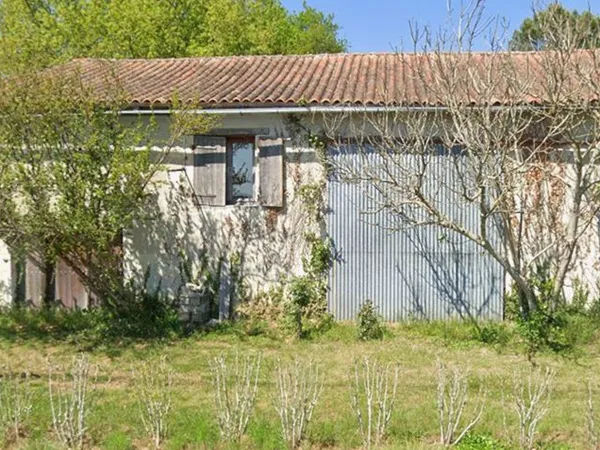 Maison charentaise à rénover