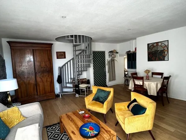 Duplex 5 pièces 93 m²