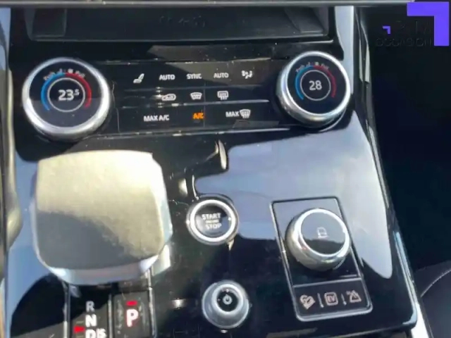 Land Rover Range Rover sport p510e 3.0l i6 phev 510ch — photo 30