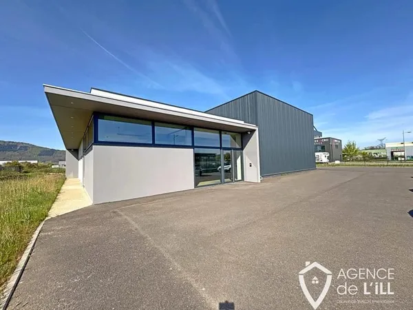 À LOUER LOCAL D'ACTIVITÉ AVEC BUREAUX ET SHOWROOM SECTEUR SCHERWILLER