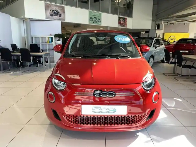 Fiat 500 3+1 e 95 ch — photo 52