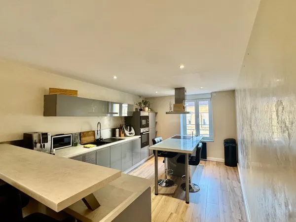 Appartement 4 pièces 111 m²