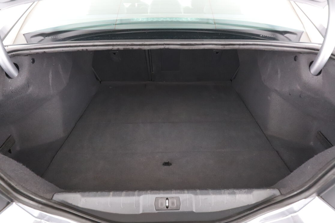 Peugeot 508 2.0 Blue-HDi Allure EAT6 — photo 16