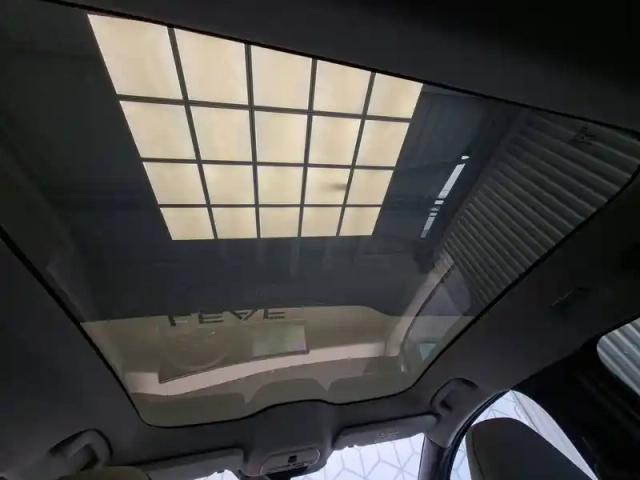Nissan Leaf electrique 75kwh 217 ch — photo 29
