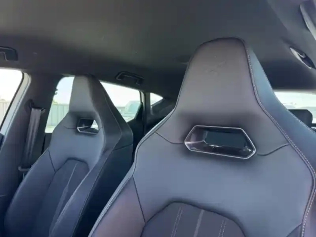 Cupra Leon 1.4 e-hybrid 245ch vz dsg6 — photo 15