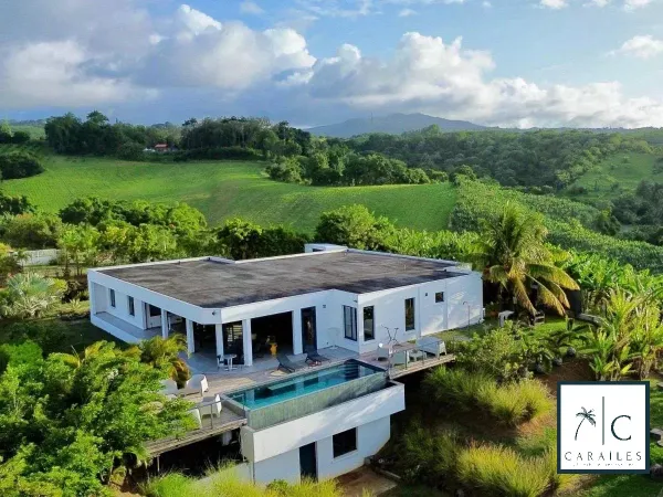 Villa contemporaine à vendre au Marigot - Vue mer exceptionnelle