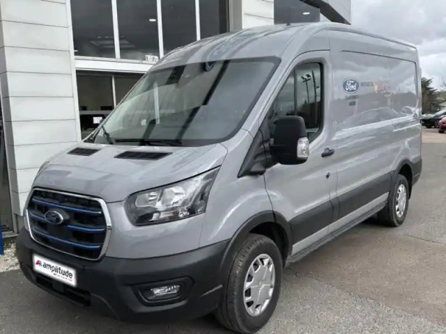 Ford Transit 2t fg pe 350 l2h2 135 kw batterie 75/68 kwh trend business — photo 1