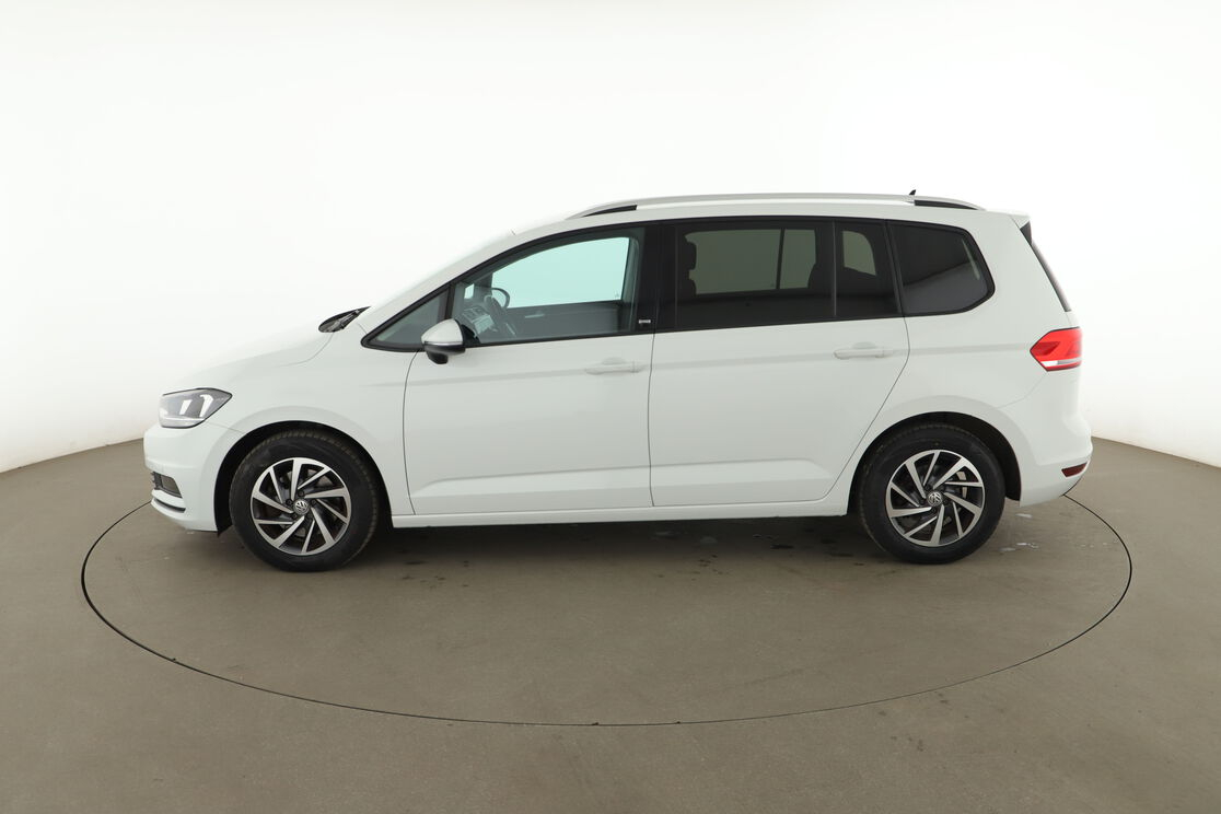 Volkswagen Touran 1.6 TDI BlueMotion Tech Sound — photo 2