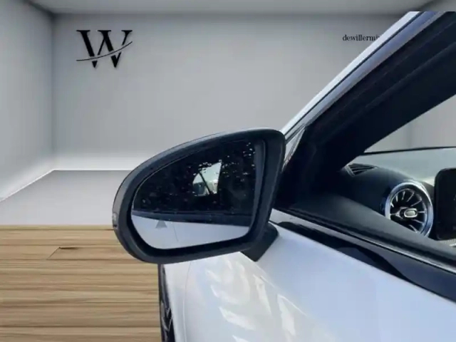 Mercedes Classe A 180 d amg line — photo 20