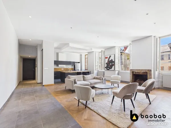 Appartement 5 pièces 140 m²