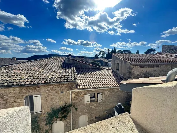 Maison de village 3 chambres avec terrasse et jardin