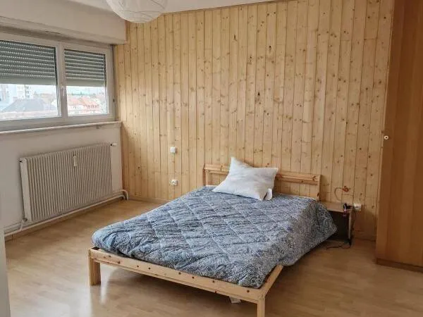 Studio 1 pièce 33 m²