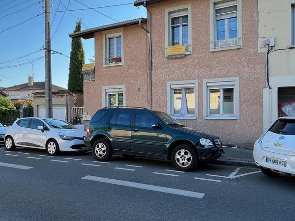 Maison de ville a villeurbanne proche de la doua