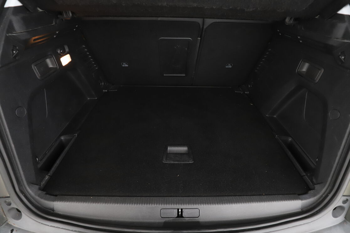 Peugeot 3008 1.6 THP Allure EAT6 — photo 16