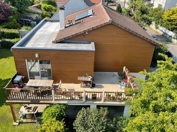 Maison familiale avec jardin a Cachan, proche BOURG-LA-REINE