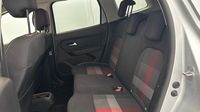 Dacia Duster 1.5 Blue dCi 115ch Techroad 4x4 — photo 13