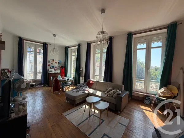 Appartement 2 pièces 154 m²
