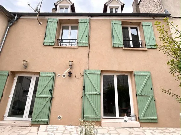 Maison de ville - Etampes St Martin - 120m2