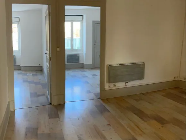 Appartement 4 pièces 70 m3 centre Valence