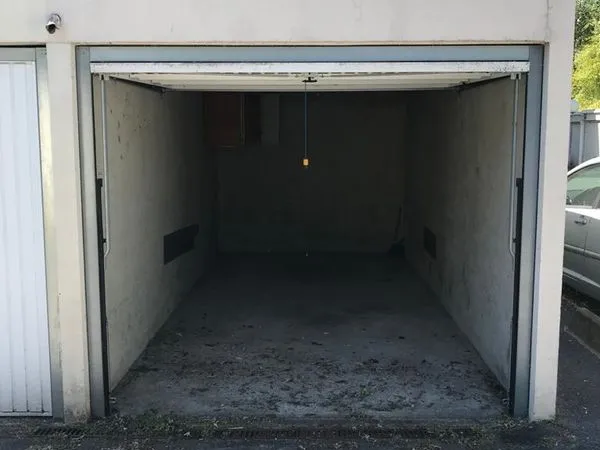 Lot de 2 box déjà loués - Montmagny / Cergy