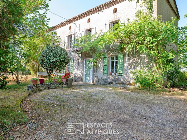 Belle bastide à l'abri des regards